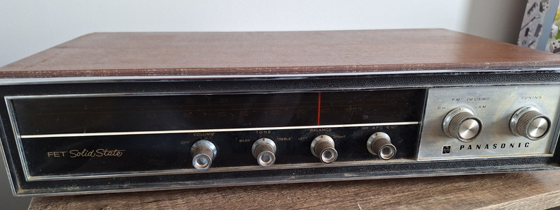 Vintage - Panasonic RE-7671 AM/FM Stereo Receiver Solid State - Works Some What gallery