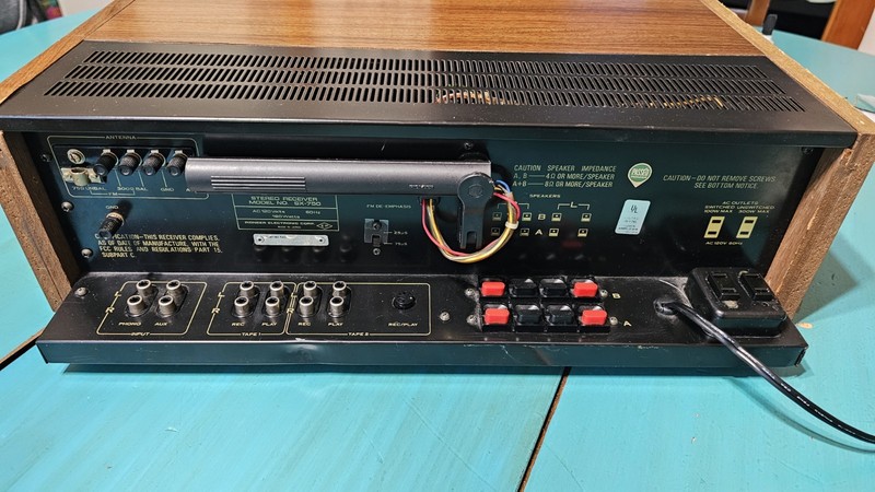Pioneer SX-750 Vintage Stereo Receiver gallery