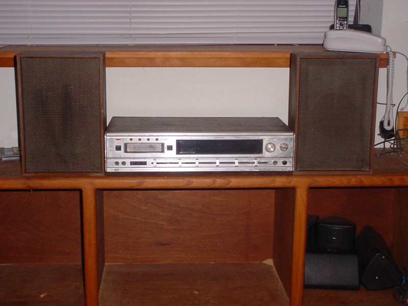 Realistic Modulaire 8 Trk Stereo System Am/fm Receiver Model No. 14-921 speakers gallery