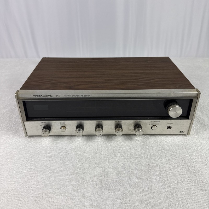 Vintage Realistic STA-16 Stereo Receiver For Parts Repair No Power Tested