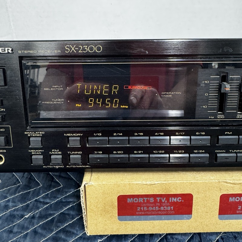 PIONEER SX-2300 VINTAGE AM/FM STEREO RECEIVER - SERVICED - CLEANED - TESTED gallery