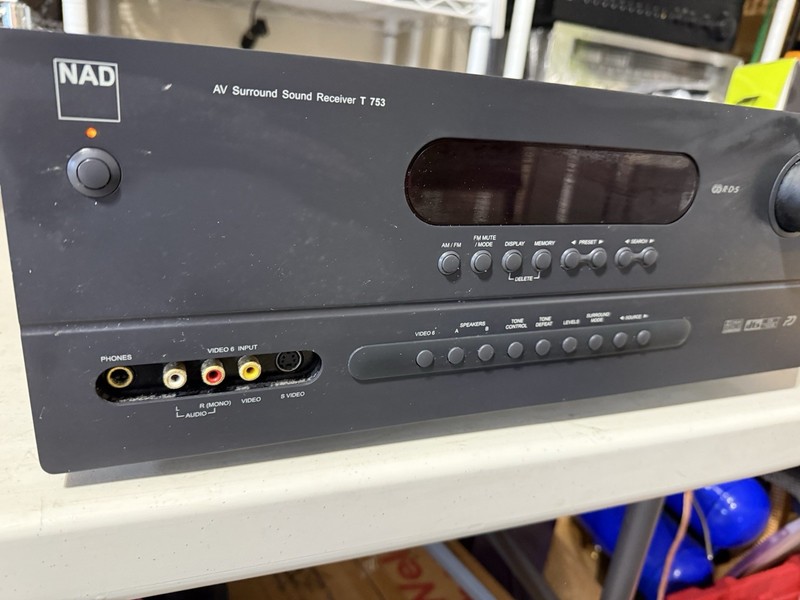 NAD T753 Receiver