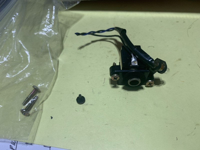 Harman Kardon 730 Parting out Headphone Jack Complete