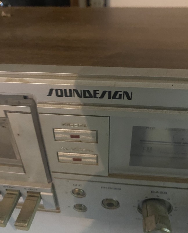 Vintage Soundesign Cassette Receiver Recorder Am/FM Radio Tested WORKS gallery