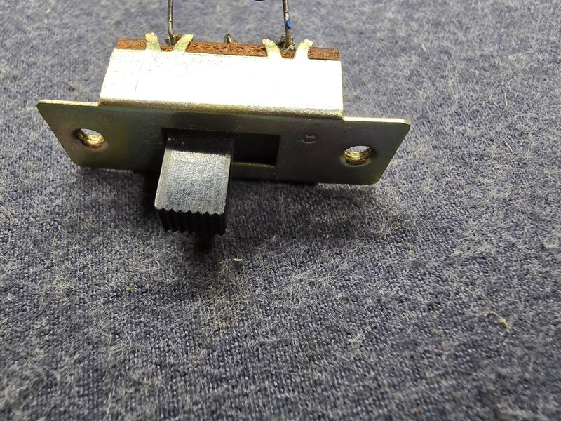 Sansui QR-4500 Receiver Part - Rear AM Local / Distance Switch gallery