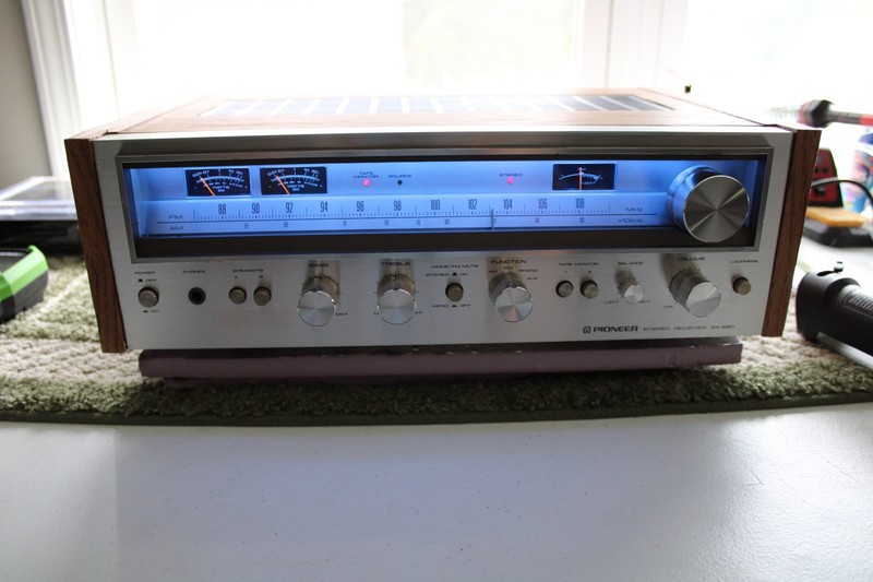 Pioneer SX-680 Stereo Receiver Tested Working