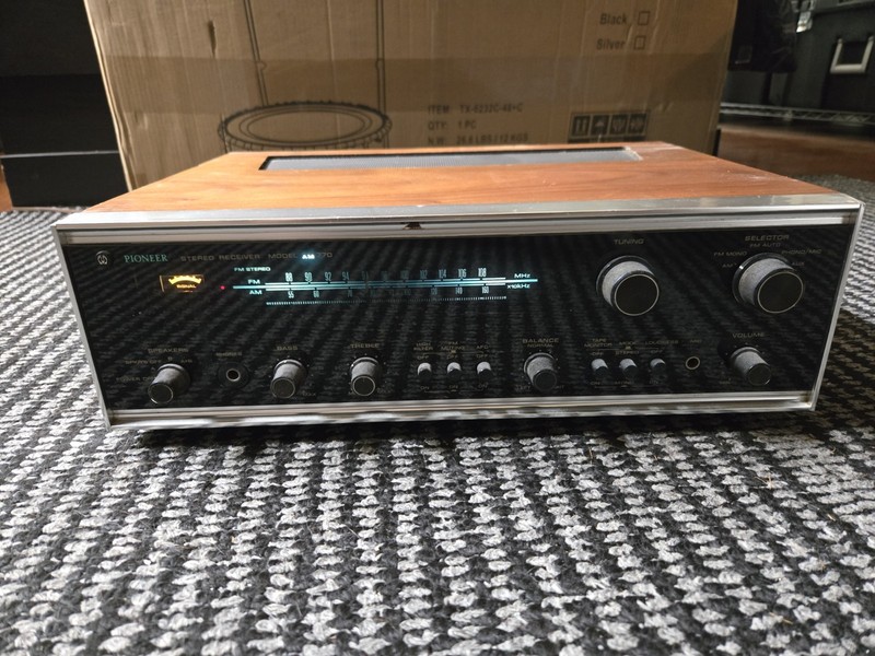 Vintage Pioneer SX-770 Stereo Receiver