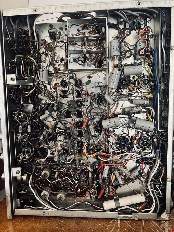 Sansui 1000A Tubes AM/FM Receiver 2 Channels 40 Watts Channel. GREAT CONDITION gallery