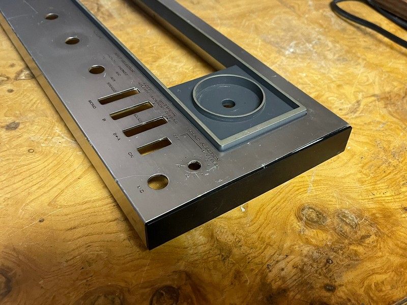 Kenwood KR-9400 Receiver Parts Out - Faceplate gallery