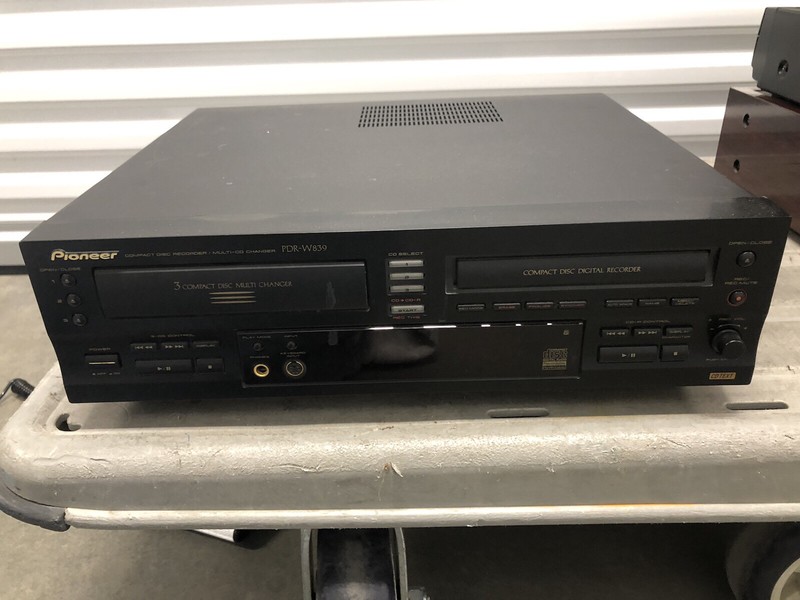 pioneer pdr-w839 for parts , needs repair