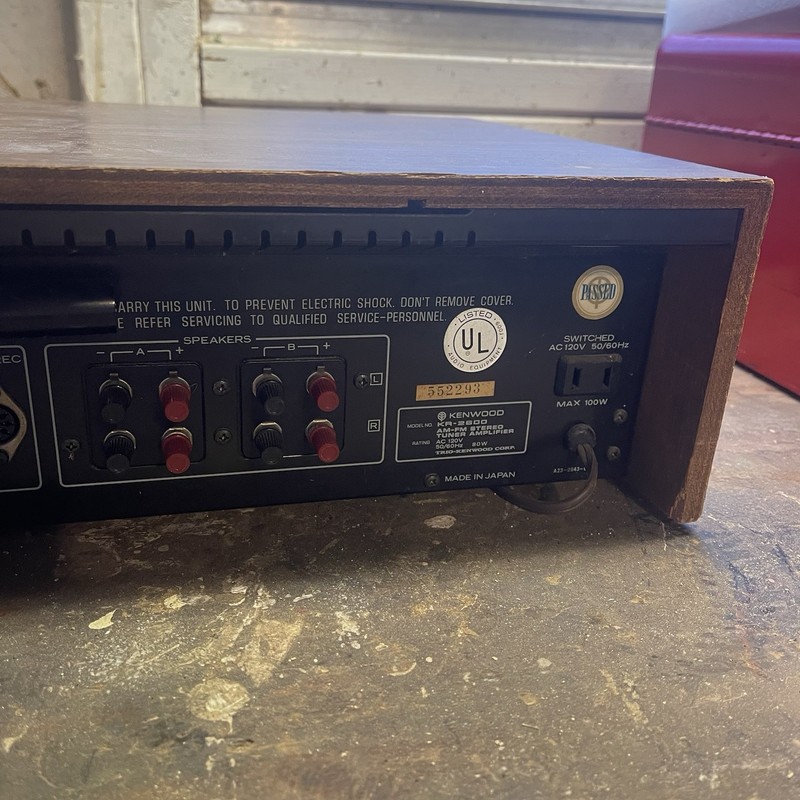 Vintage Kenwood KR-2600 AM/FM Stereo Receiver gallery