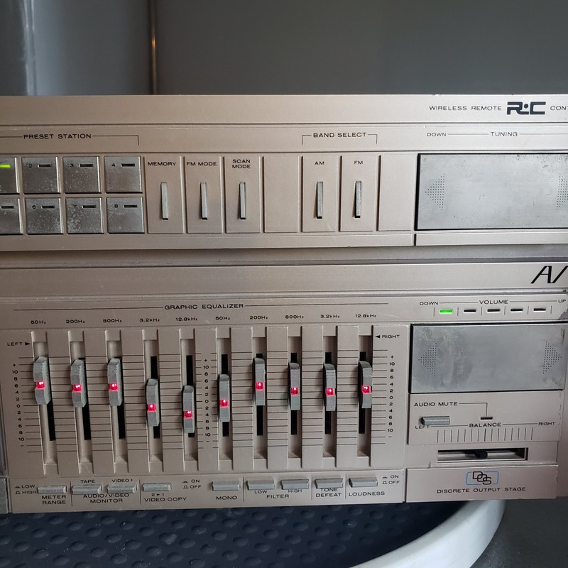 Marantz TA170AV Stereo Receiver Tuner Graphic Equalizer Gold Vintage gallery