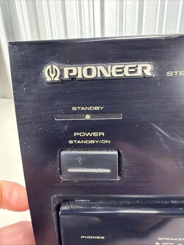 Vintage Pioneer SX-255R Stereo Receiver FM/AM - Working! gallery
