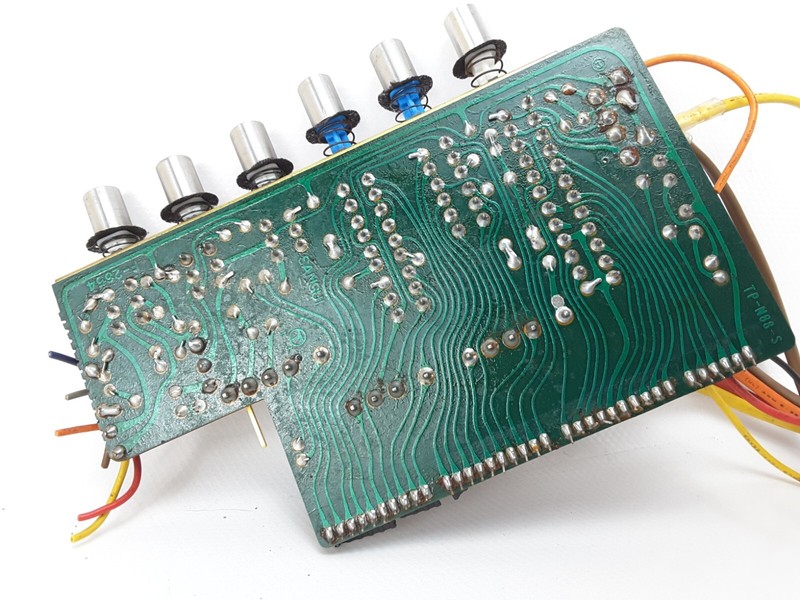 SANSUI 8080D9090DB RECEIVER PARTS: F-2654 PUSH SWITCH CIRCUIT BOARD WHIT BUTTONS gallery