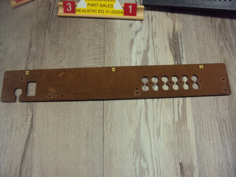 Realistic 31-2020A Back Panel & Mounting Screws. Read Below Parting out 31-2020A gallery