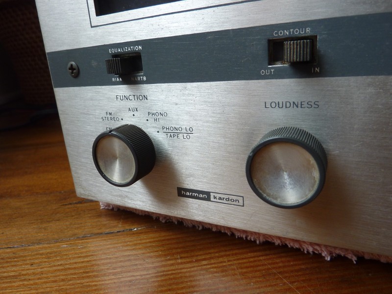 Harman Kardon F3000X all tube receiver. gallery