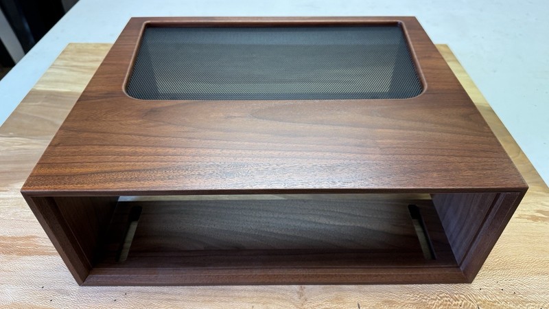 Marantz WC-22 | Side Cutouts | Solid Walnut| Fits most 22/44 SERIES (Pre-Order) gallery