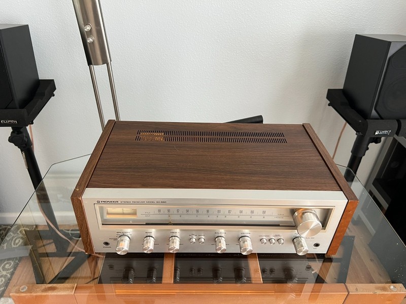 Vintage Pioneer SX-550 AM/FM Stereo Receiver-Well Cleaned, LED Lights*VGC*