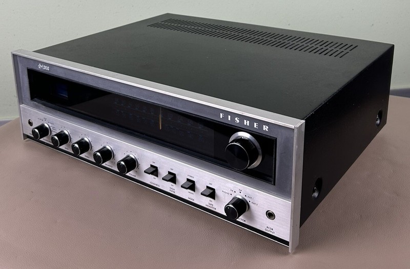 FISHER 203 STEREO RECEIVER gallery