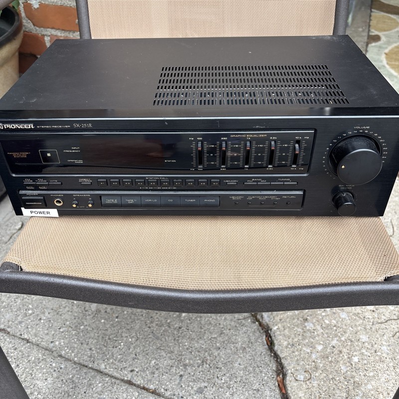 Pioneer SX-251R Vintage AM/FM Stereo Receiver w/o Remote gallery