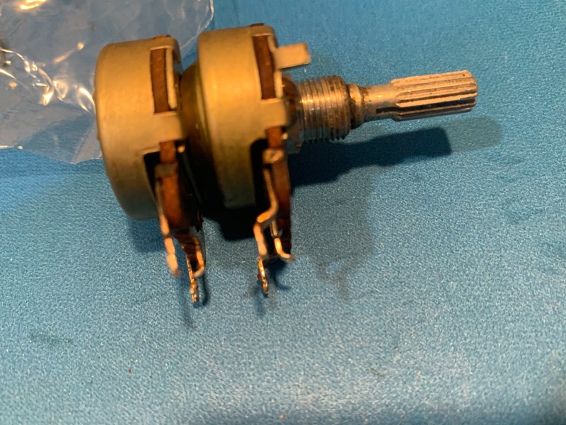 Pioneer SX-434 Stereo Receiver Parting Out - Treble Potentiometer gallery