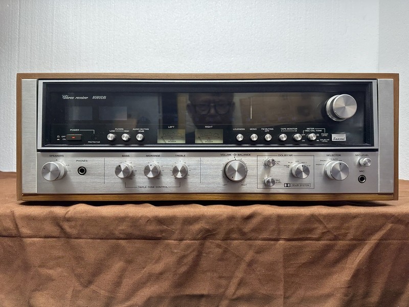 sansui 8080 stereo receiver – Excellent