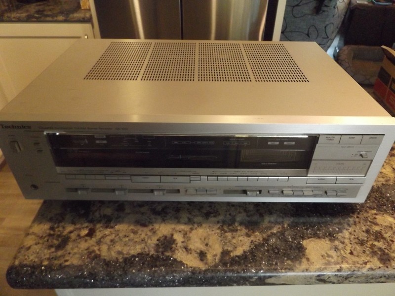 Rare Vintage Technics SA-1010 Stereo Receiver 120 WPC Works! Needs maintenance