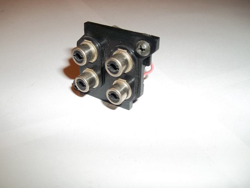 Pioneer SX-1010 SX-939 SX-9930 QX-949 QX-949-A Terminal Jack (4 Pin). AKB-014 gallery