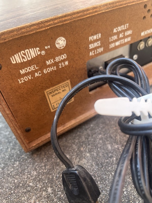 Unisonic AM FM Instant Weather 8 Track Stereo Player Receiver MX-8500 - UNTESTED gallery