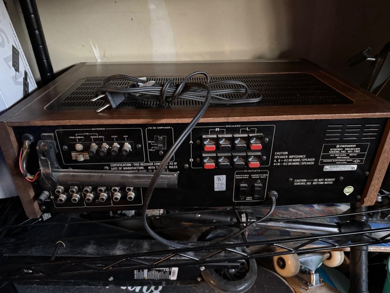 Pioneer SX-780 Vintage AM/FM Stereo Receiver gallery