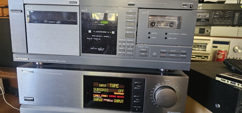 Mitsubishi Av Receiver and Deck Cassette Player