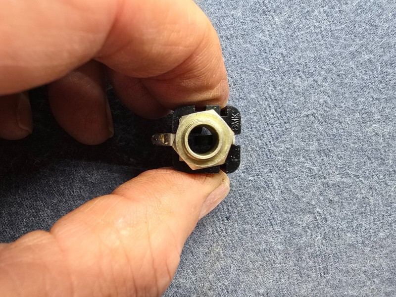 Sansui QR-4500 Receiver Part - Headphone 1/4" Input Jack gallery