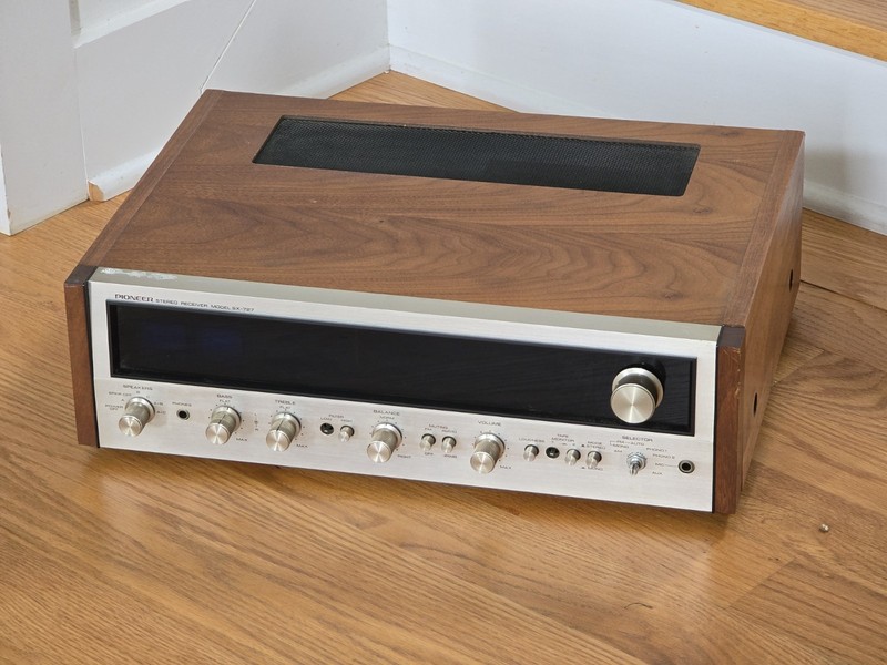 Vintage Pioneer Receiver SX-727 Stereo 1970s Collectible | Needs Service Read