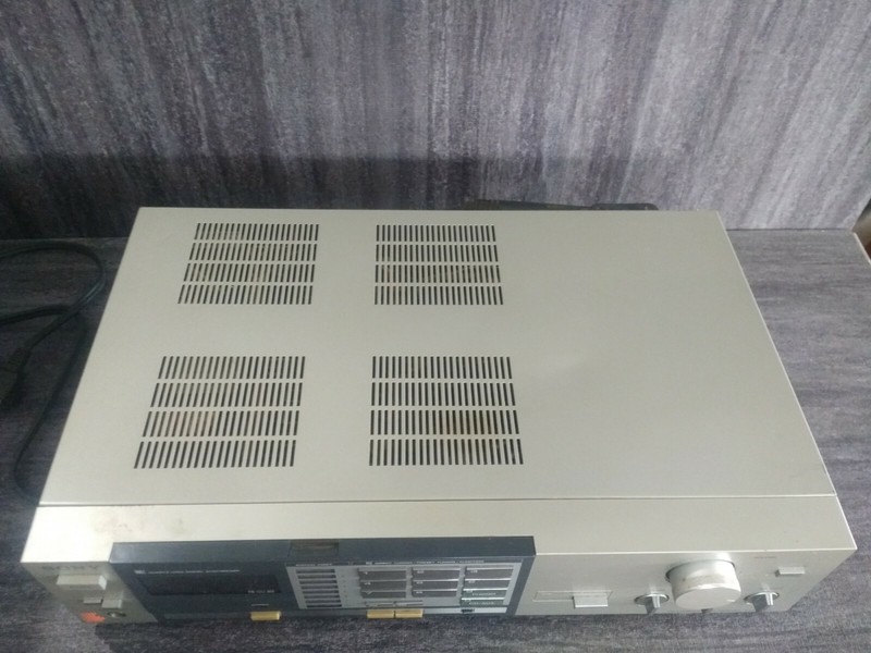 Sony Str-lx22 receiver. Tested. Working. Made in Japan gallery