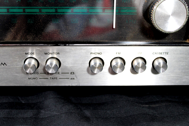 Vintage Sony HP-169 STEREO AM FM RECEIVER W/ TURNTABLE & CASSETTE - PARTS REPA gallery