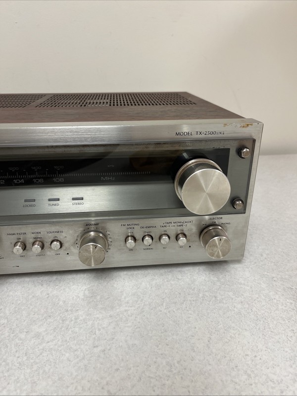 Onkyo TX-2500 Servo Locked Stereo Receiver AM/FM Tuner Tested Needs Light Kit gallery