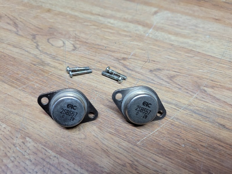 Pioneer SX-950 EIC Output Transistor (OEM.) 2SB557 (1 PerSale.) gallery