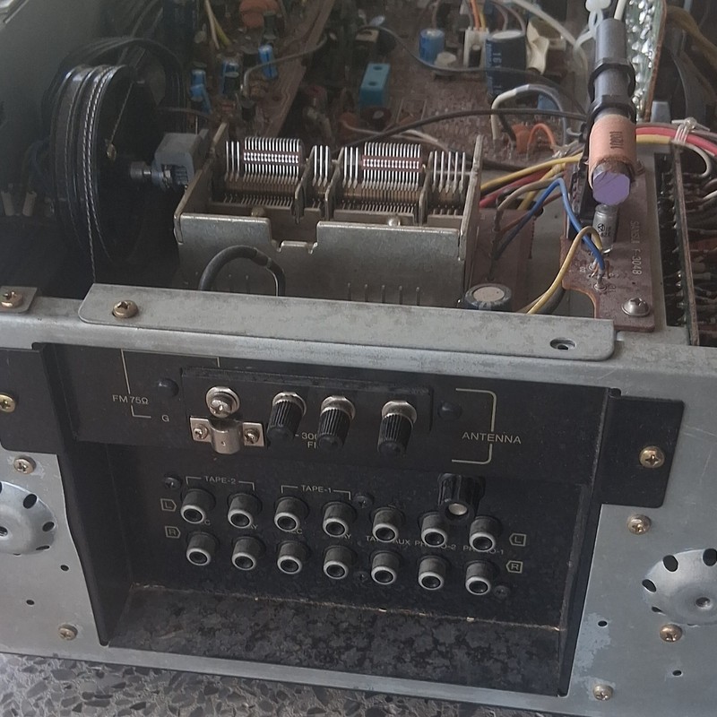 Sansui G-8700DB Pure Power DC Stereo Receiver Model G-8700DB gallery