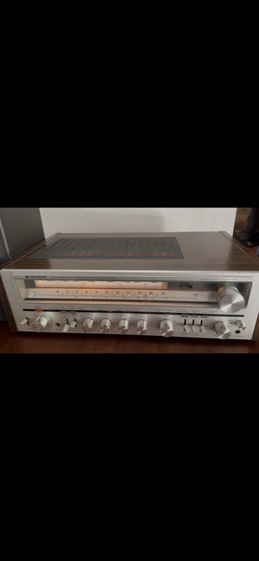 Kenwood KR-8050 FM/AM High Speed DC Stereo Receiver – Works & Lights Up
