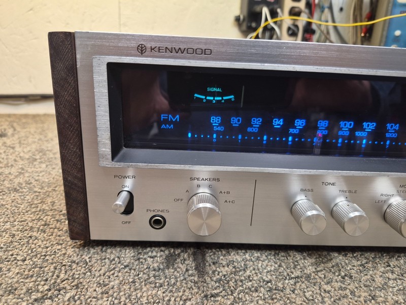 KENWOOD KR 5400. Silver, clean, serviced gallery