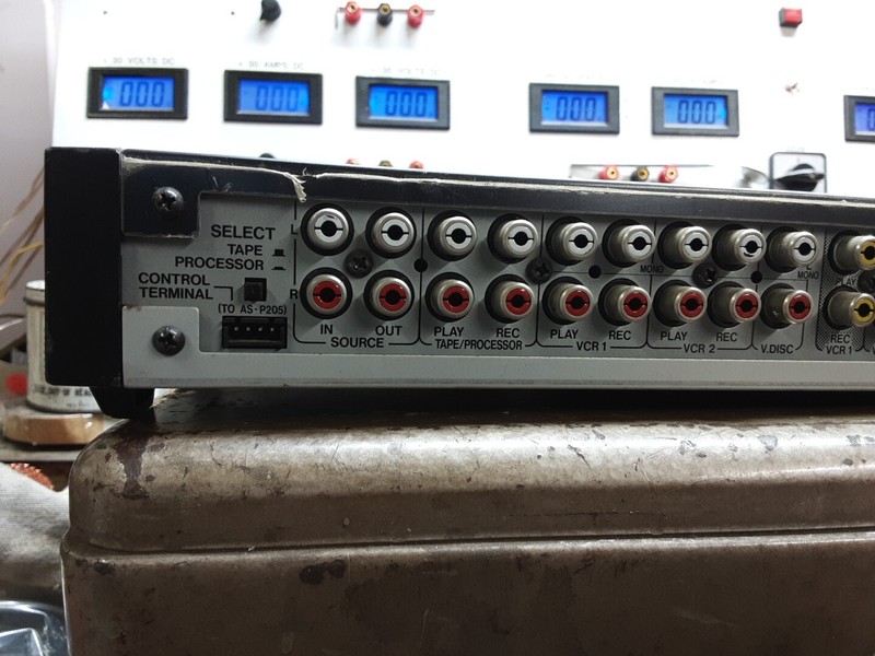AKAI Model AS-P202 Remote Control Center Signal Processor 1986 Vintage gallery