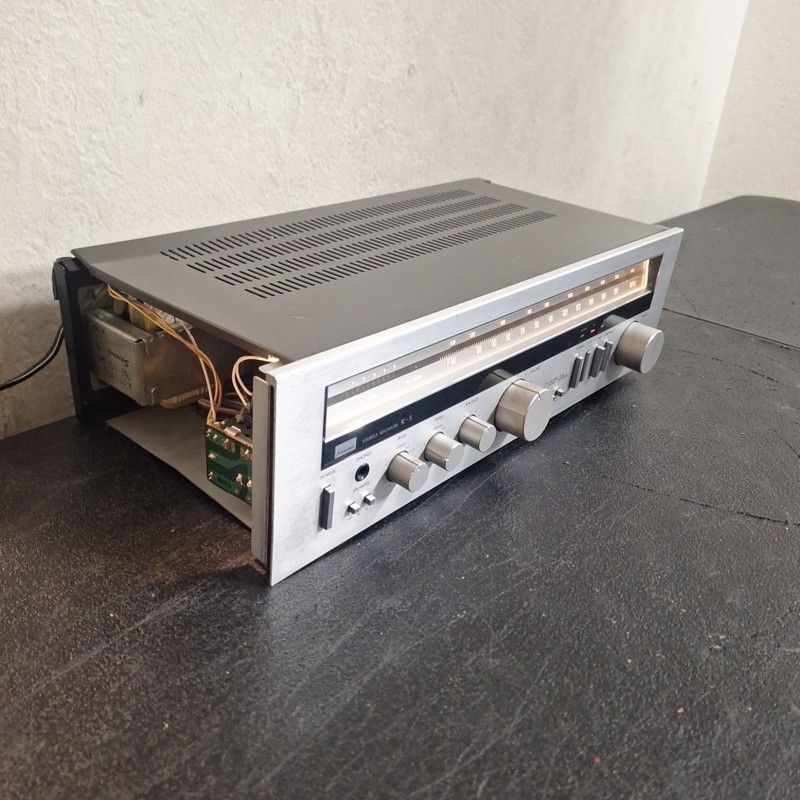 Defective Sansui R-5 AM / FM Stereo Receiver ~ Turns On
