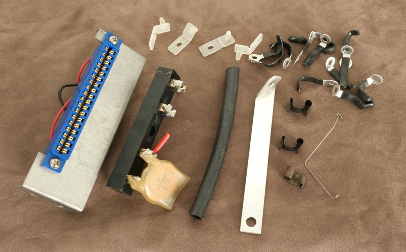 Kenwood KR-9940 Quad Receiver Part : Assorted Parts