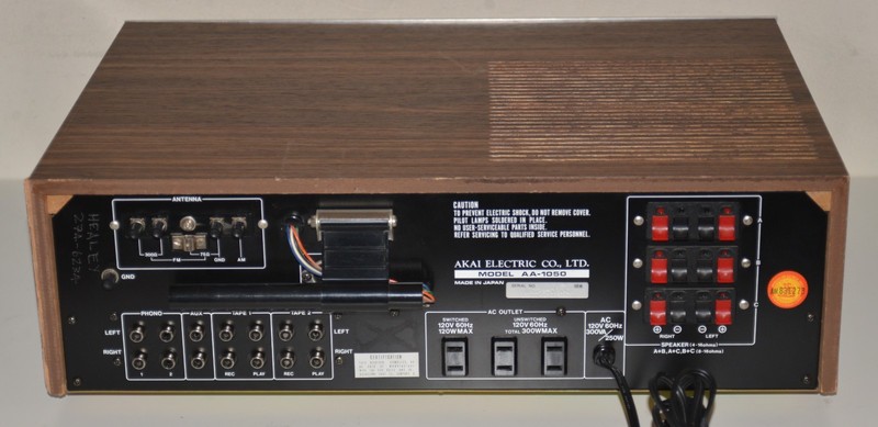 vintage Akai AA-1050 Stereo Receiver Phono 1976-8 HiFi silver face 50WPC vg gallery