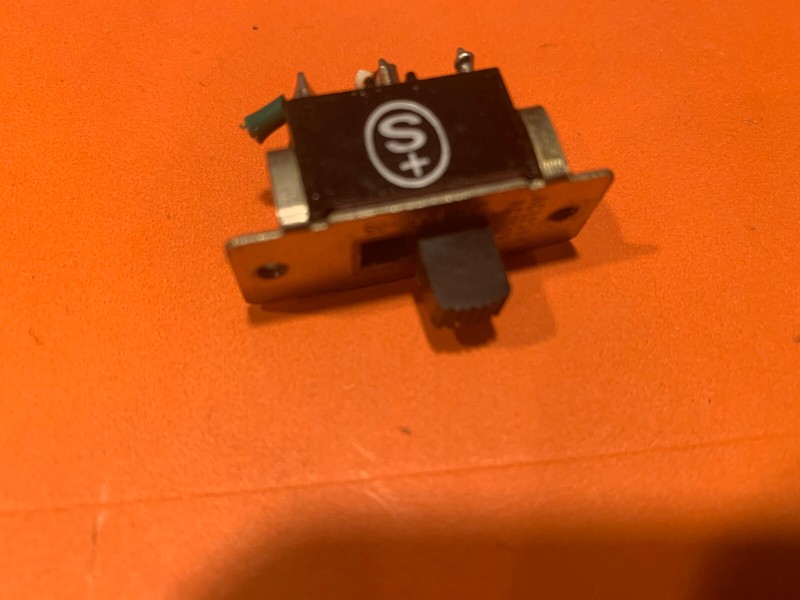 Kenwood KR-5200 Stereo Receiver Parting Out Switch
