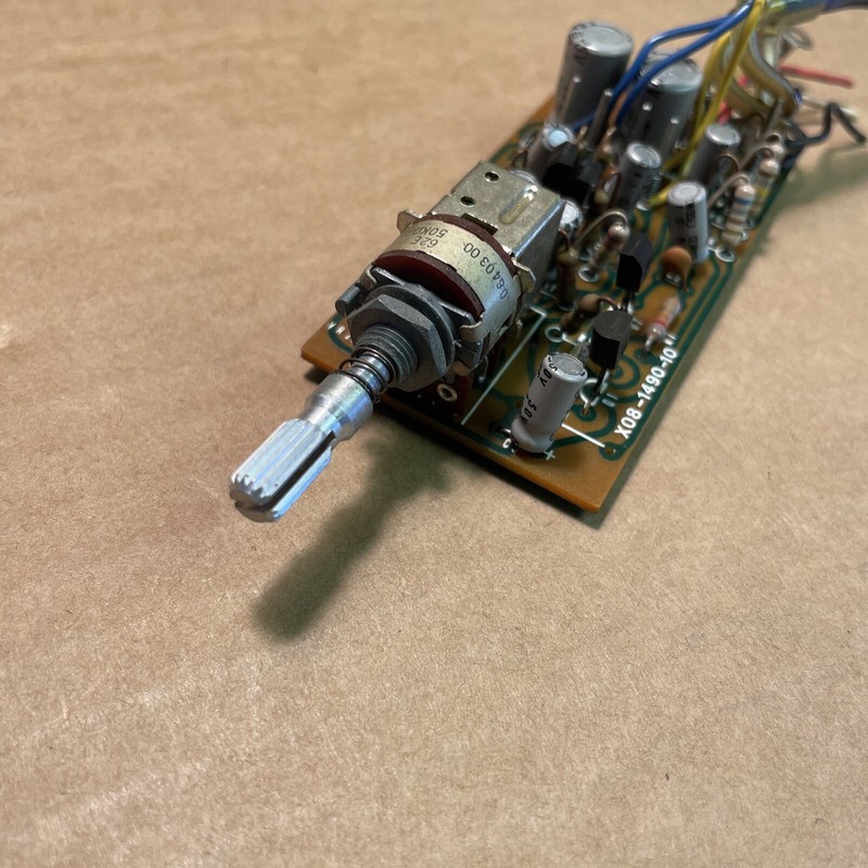 Kenwood KR-6600 Receiver Parts: Control Board X08-1490-10 w/ Potentiometer gallery