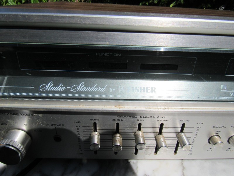 Fisher RS-2002 Studio Standard Stereo Receiver Vintage AM/FM Stereo Receiver gallery