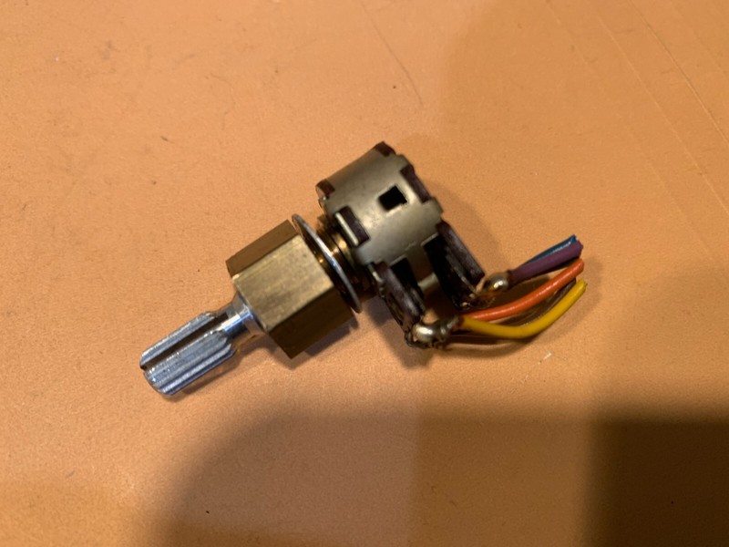 Marantz 4400 Quad / Stereo Receiver Parting Out Dimension Potentiometer gallery