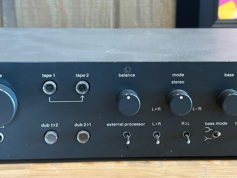 Apt Holman Pre-amplifer Excellent Condition Just Serviced gallery