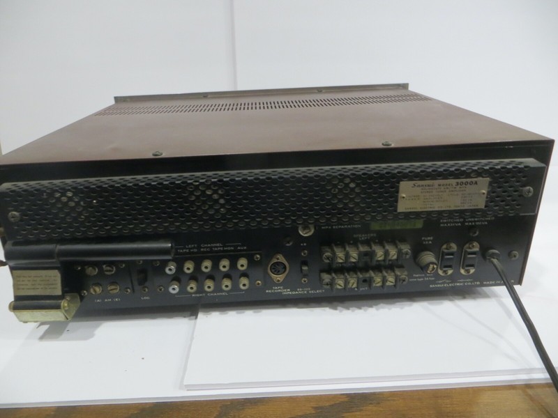 Vintage Sansui 3000A Solid-State AM/FM MPX Stereo Tuner Amplifier Receiver gallery